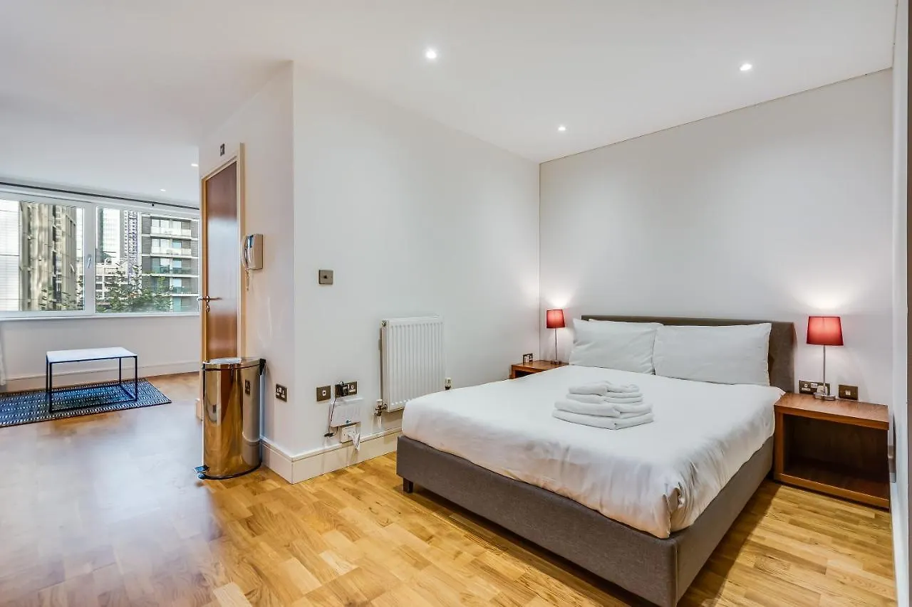 Mysquare Comfy Studio Apartment In Canary Wharf London United Kingdom